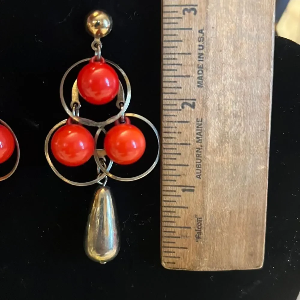Vintage gold tone and orange bead  Drop earrings for pierced ears